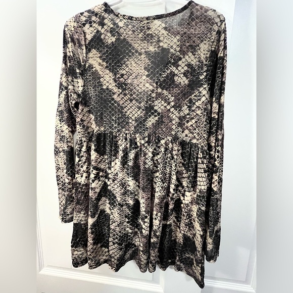 ๐ฝ๐ธ๐ป๐ป๐ฒ๐ญ ๐ผ๐ท๐ช๐ด๐ฎ ๐๐ป๐ฒ๐ท๐ฝ ๐๐ฎ๐ผ๐ฑ ๐ฝ๐ธ๐น - Picture 2 of 4